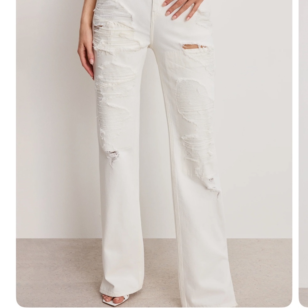 BNWT THE KHLOÉ JEAN LONG | CLOUD WHITE